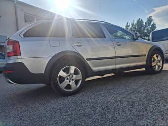 Škoda Octavia Scout 2.0tdi - 5