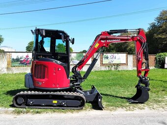 japonske rýpadlo Yanmar ViO38-7 bager s powertiltom (4,2ton) - 5