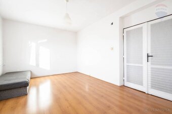 VÝBORNÝ 3-IZBOVÝ BYT S 2 LOGGIAMI, Staré sídlisko, Prievidza - 5