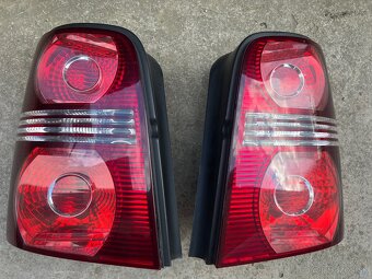 VW Touran zadne lave svetlo - 5