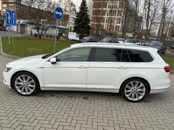 VW PASSAT 2.0 BI-TDI 176kw—4motion—DSG—HIGHLINE—HISTORIE— - 5