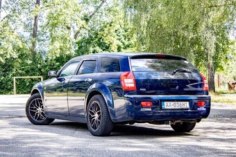 Chrysler 300 C - 5