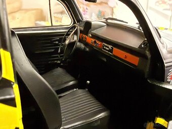 1:18 Volkswagen Beetle 1303 “Go With Moon” - Solido - 5