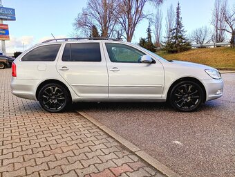 ŠKODA OCTAVIA 1.6TDI 105K COMBI ELEGANCE MAX. - 5