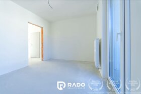 RADO | Nový 2 - izbový byt s vlastným kúrením a parkovacím m - 5