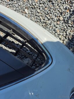 Ford Fiesta MK7 2008-2013 nárazník predný kapota svetlo čelo - 5