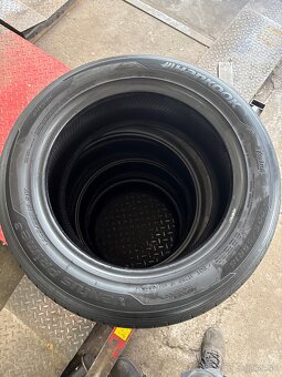 Letné pneu 205/55R16 viem aj prezuť - 5