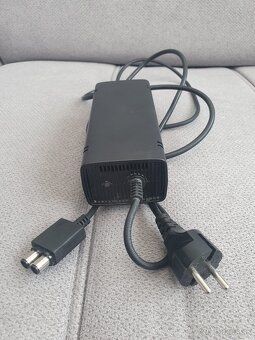 Xbox 360 S viac ako 12 nainštalovanými hrami, - 5