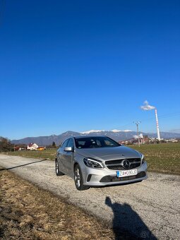 Mercedes Benz A180 - 5