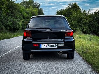 Toyota yaris 1.5 TS 2002 - 5