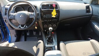Mitsubishi ASX - 5