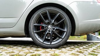 Škoda Octavia 2.0 TDI CR DPF RS 4x4 DSG - 5