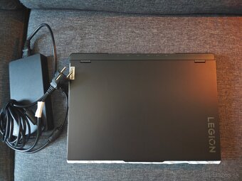 Lenovo Legion Pro 7 RTX 4070 - 5