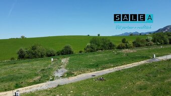 ROVINATÝ STAVEBNÝ POZEMOK V SUPER LOKALITE, 696m2, ŽILINA - - 5