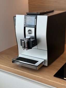 Kávovar JURA Z6, vrcholný model kávovarov JURA - 5