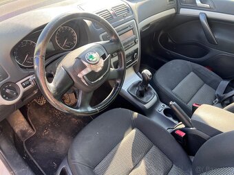 Predám náhradné diely na škoda octavia 2 2.0tdi 81kw CFH - 5