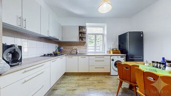 REZERVOVANÉ Zrekonštruovaný rodinný dom Podbrezová, časť Cha - 5