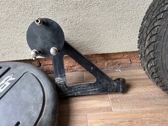 Land Rover Defender rezerva  Offroad MP a drziak - 5