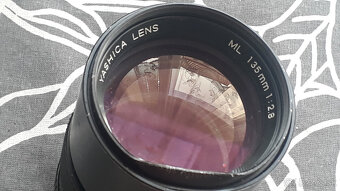 YASHICA Lens 135mm /2,8 - 5
