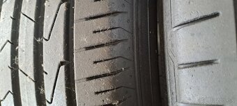 Predám 4ks slušné letné pneumatiky 195/65r15-91H Hankook - 5