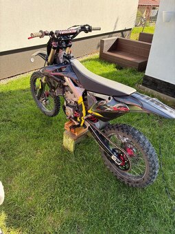 Suzuki RMZ 450 - 5