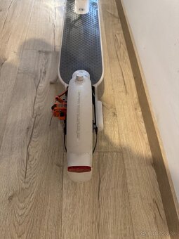 Xiaomi Mi Electric Scooter 3 - 5