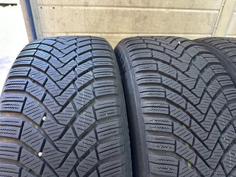 225/50R17 zimne - 5