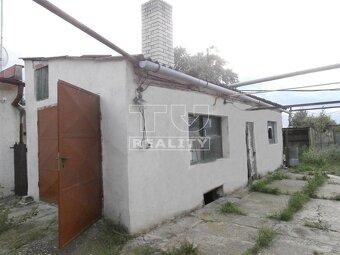 TUreality vám ponúka na predaj 4-izbový rodinný dom v... - 5