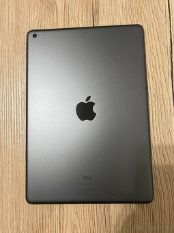 Apple iPad 10.2" WI-Fi 64GB - 5