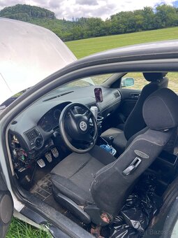 Rozpredám VW Golf IV - 5