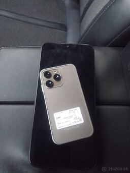 Nový mini mobilný telefón - 5