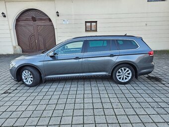 Volkswagen Passat Variant 2.0 TDI DSG ACC Ťažné DVD Kamera - 5