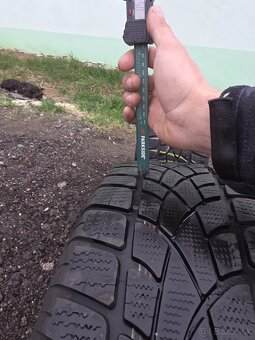 Originál Audi hliníkové disky +zimné pneu - 5