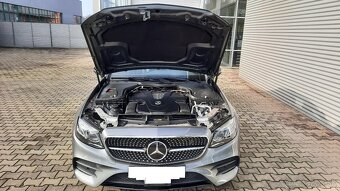 Mercedes E trieda Coupé 400 4matic . 9g. AMG Line. Panorama - 5