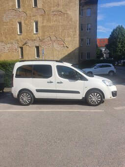 Predám berlingo multispace 1.6 hdi 7 miestne - 5