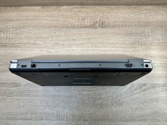 Dell Latitude E6540 - 5