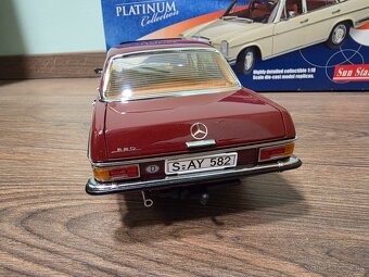 Mercedes Benz 220D W115 E-Klasse Model 1:18 - 5