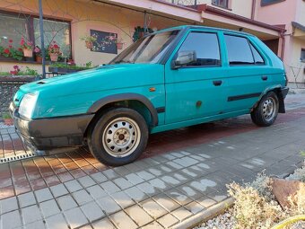 Skoda favorit 1.3spi - 5