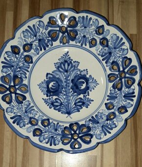 Starozitny zavestny tanier 26cm,modranska keramika - 5