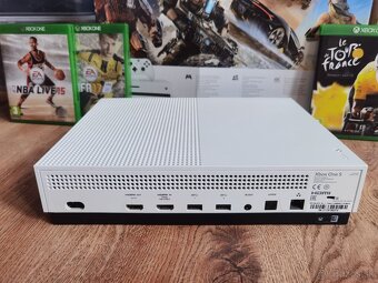 Xbox One S 1TB - 5
