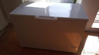 truhlicový mraziak Electrolux EC2233AOW1, 223 l, 40 dB, A+++ - 5
