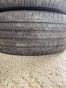235/50 R19 - 5