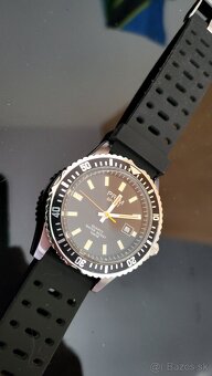 Predám Prim W01C.10579.G quartz cal 2115 - 5
