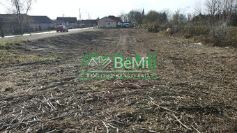 PREDAJ - STAVEBNÝ POZEMOK TESÁRSKE MLYŇANY ID 002-14-FIJA - 5