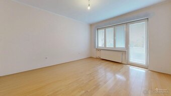 Rodinný dom s dvoma bytovými jednotkami a záhradou v obľúben - 5