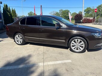 Skoda Superb 2.0tdi dsg 4x4 - 5