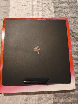 PS 4 pro - 5