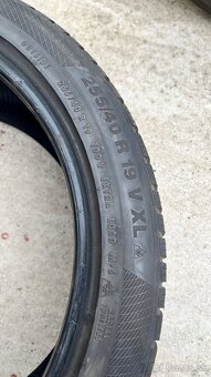 Zimné 2ks 255/40 r19 - 5