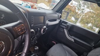 Jeep Wrangler Rubicon - 5