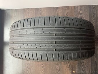 Pirelli R21 255/40 - 5